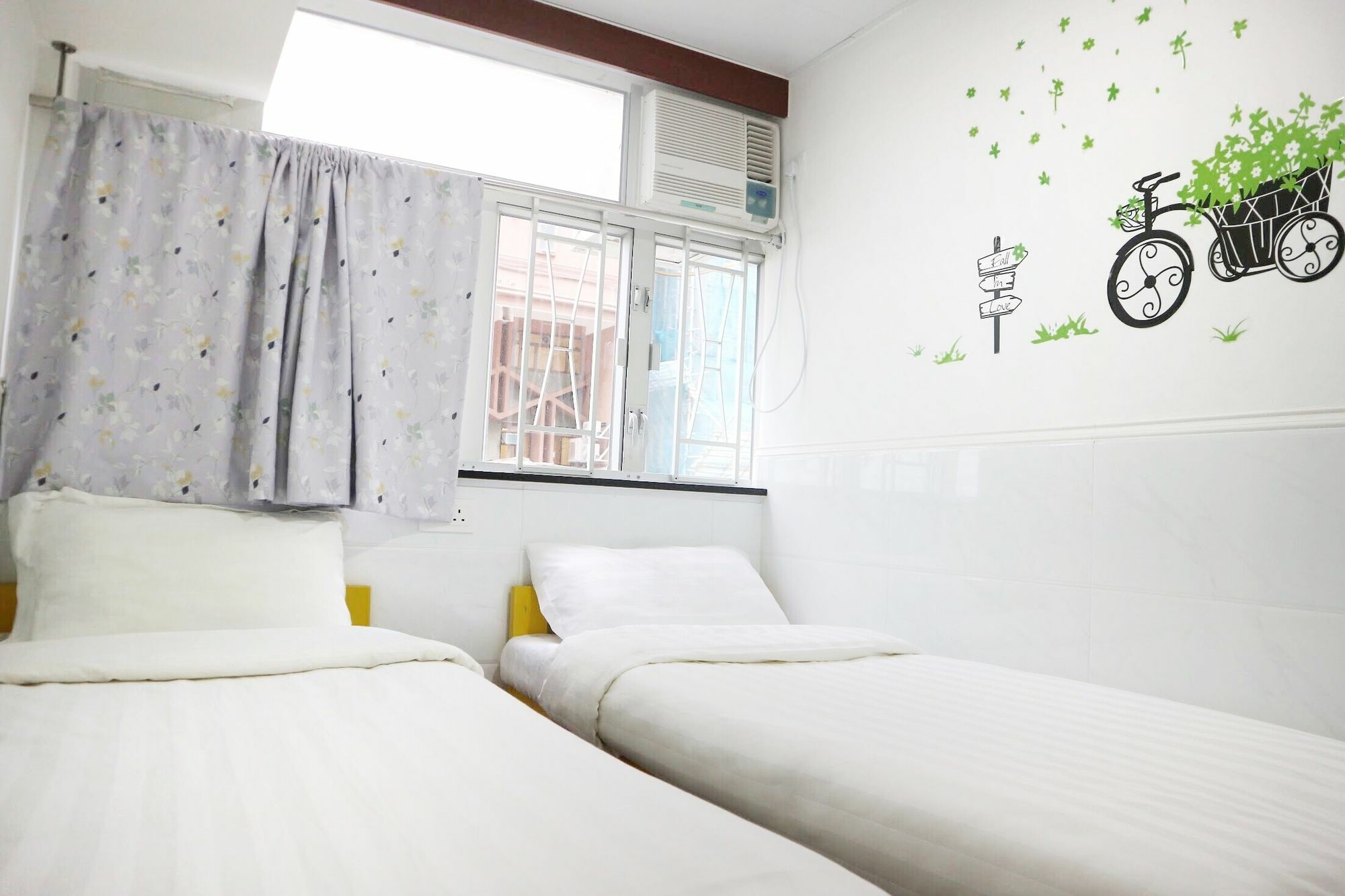 Kin Shing Hostel Kowloon  Buitenkant foto